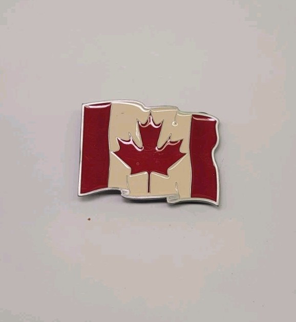 VINTAGE CANADIAN CANADA FLAG LIMITED EDITION BELT BUCKLE BERGAMOT PEWTER USA