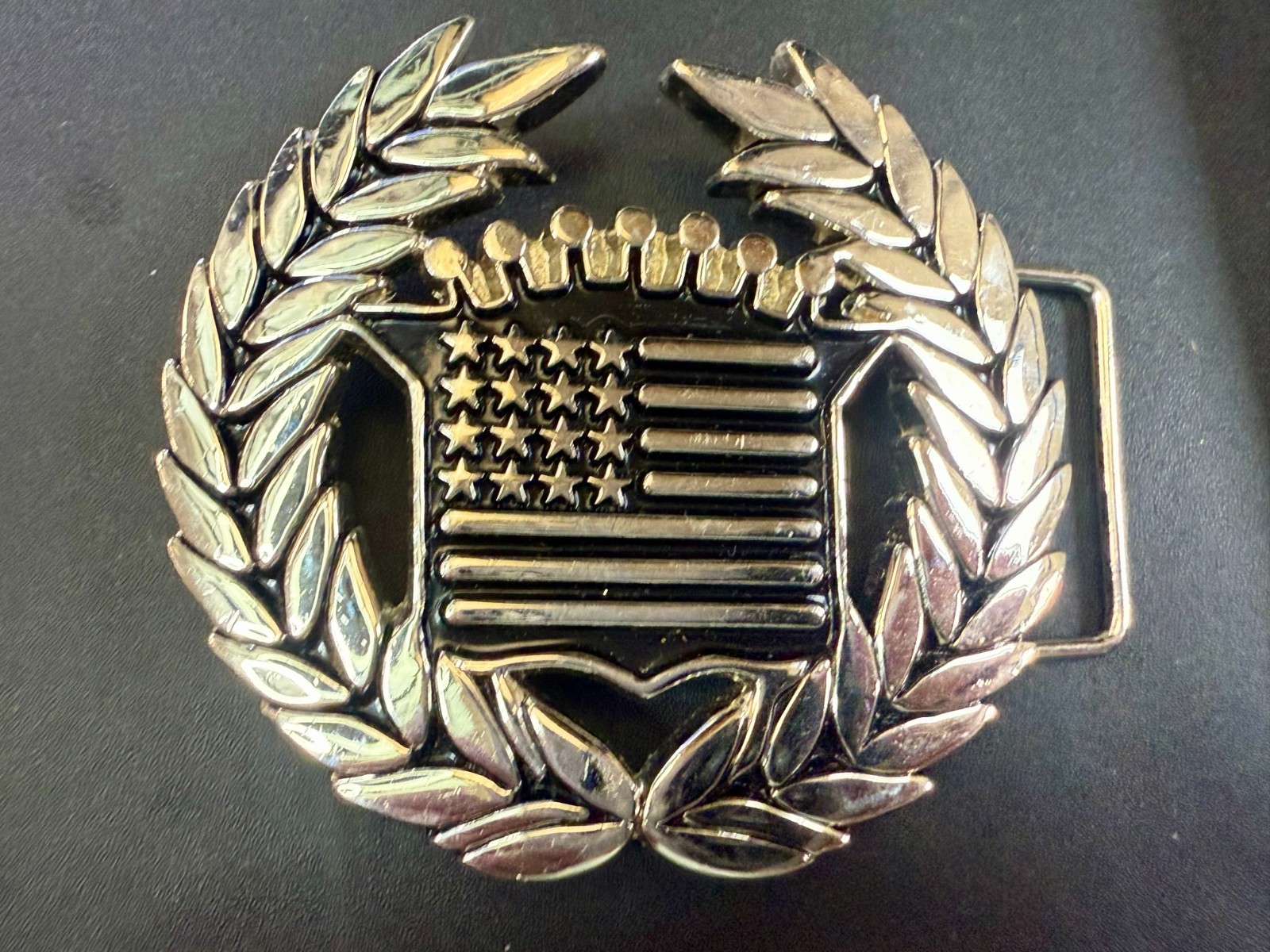 Cadillac Crown Logo Olive Branch Silver Color Belt Buckle Famous Stars & Stripes