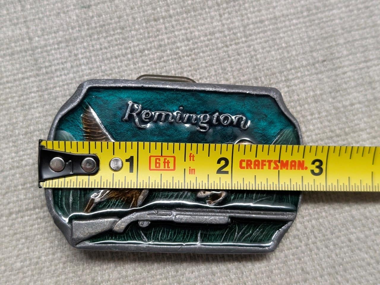 vintage HUNTING DOG belt buckle REMINGTON irish setter WESTERN duck hunt GUN