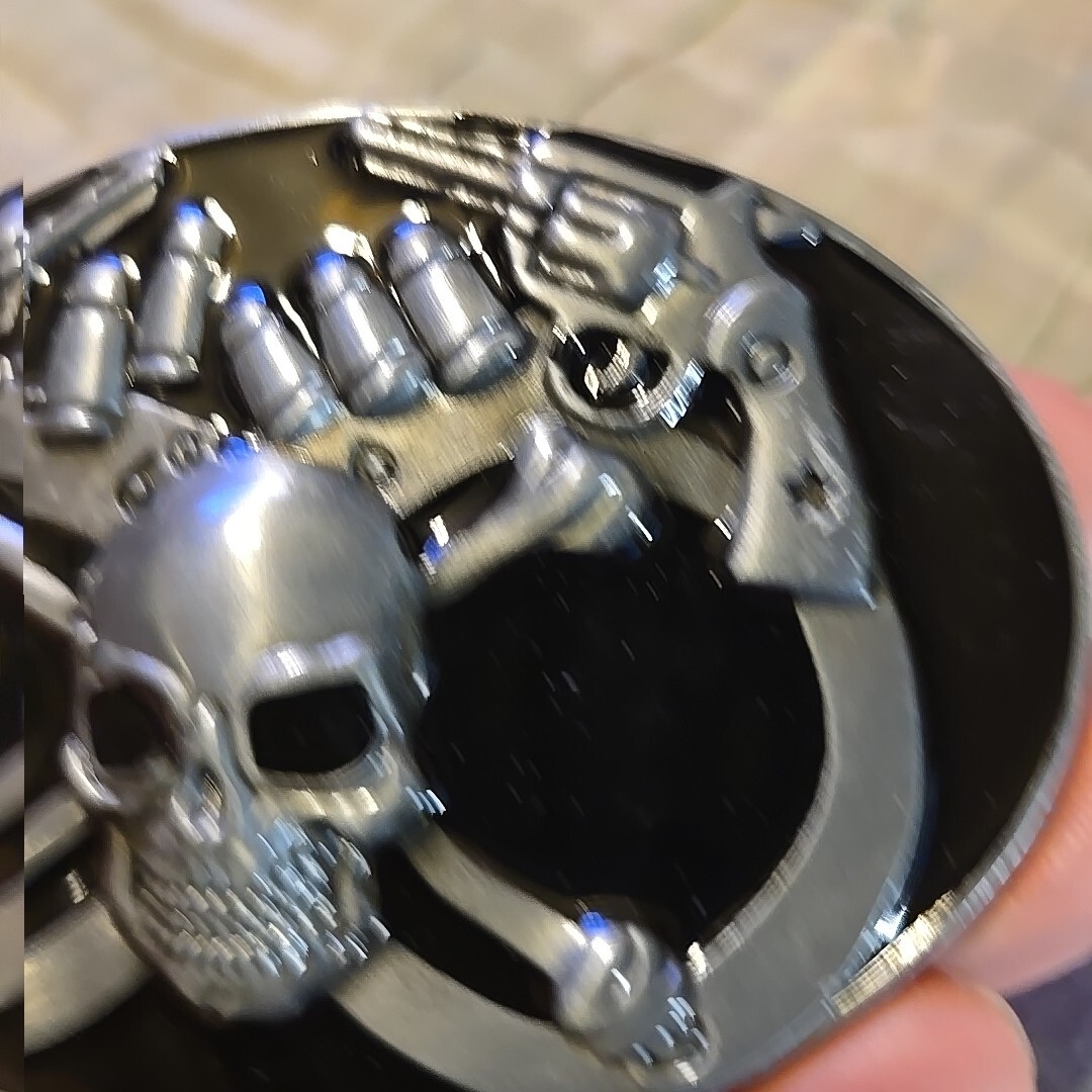 SKULL GUNS BULLETS HANDCUFFS Metal Belt Buckle