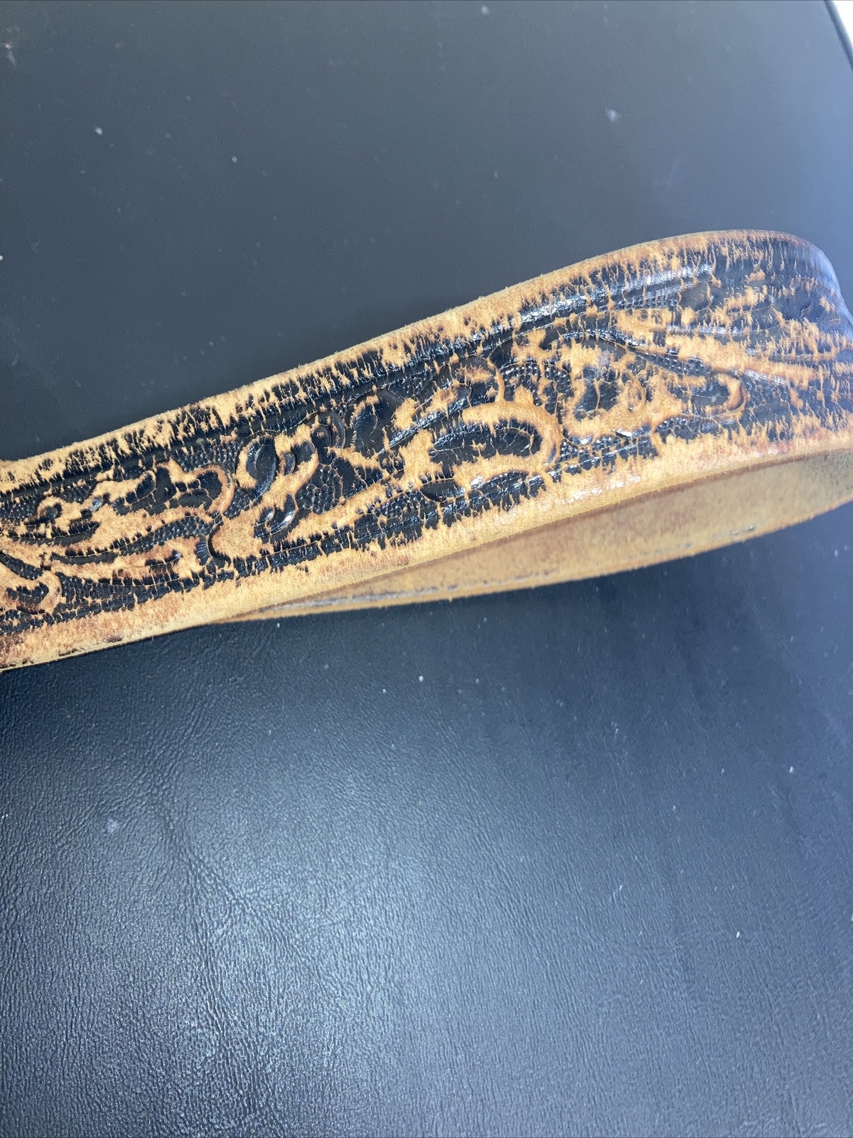 Vintage Belt Buckle Eagle Feathers Gold Resin with belt size 32