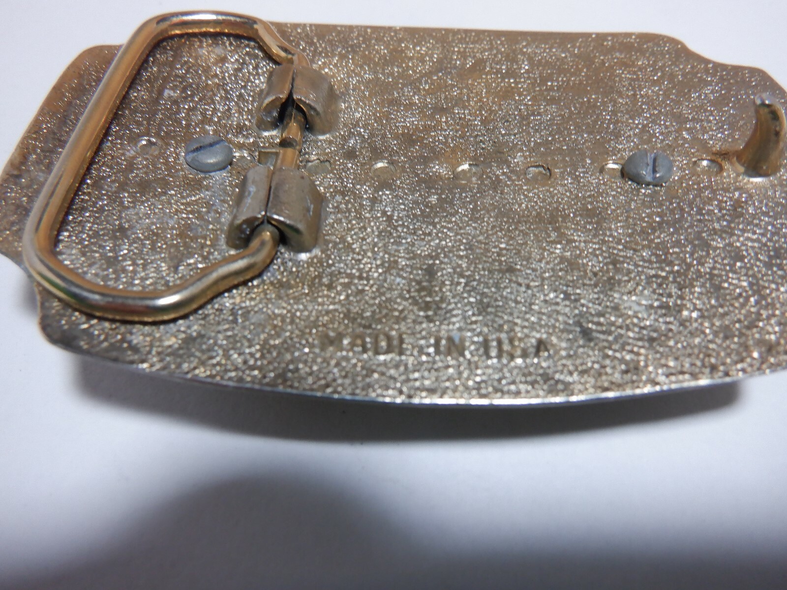 1980s HORSES BLACK & WHITE BELT BUCKLE MADE USA GOLD METAL RESIN VINTAGE