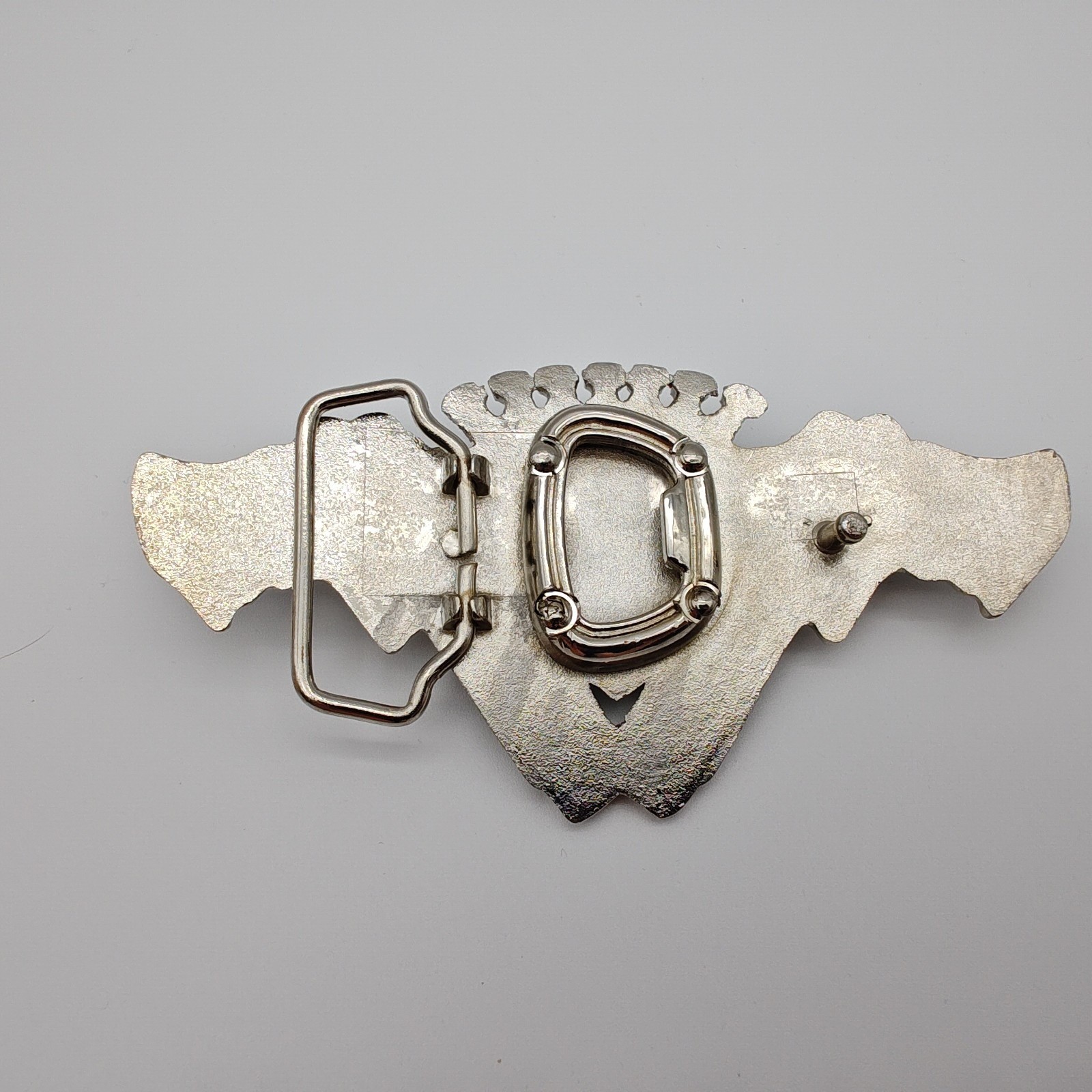 Western Outlaw Style Belt Buckle Crossed Revolvers Silver Tone Black Enamel