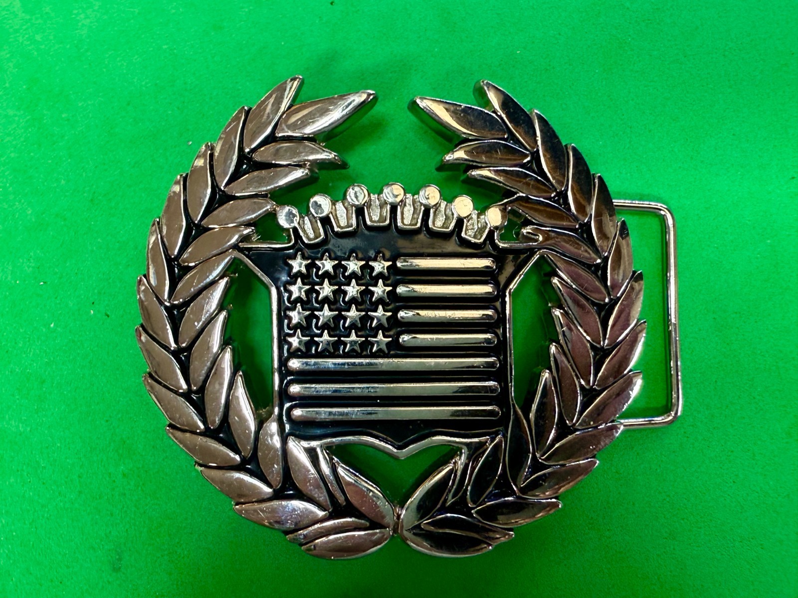 Cadillac Crown Logo Olive Branch Silver Color Belt Buckle Famous Stars & Stripes