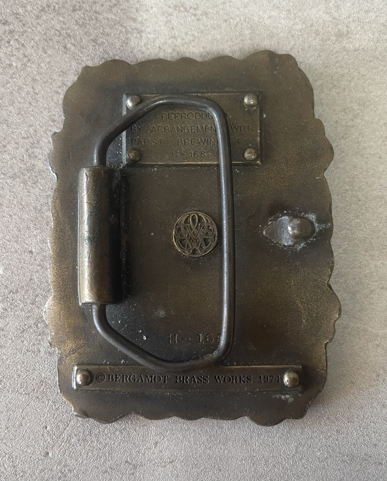 Vintage 1974 Pabst Blue Ribbon Brass Belt Buckle Bergamot USA Beer