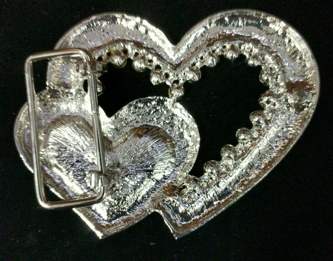 Great/Fun/Fashionable Belt Buckle Lightweight Silver Toned Rhinestone Hearts