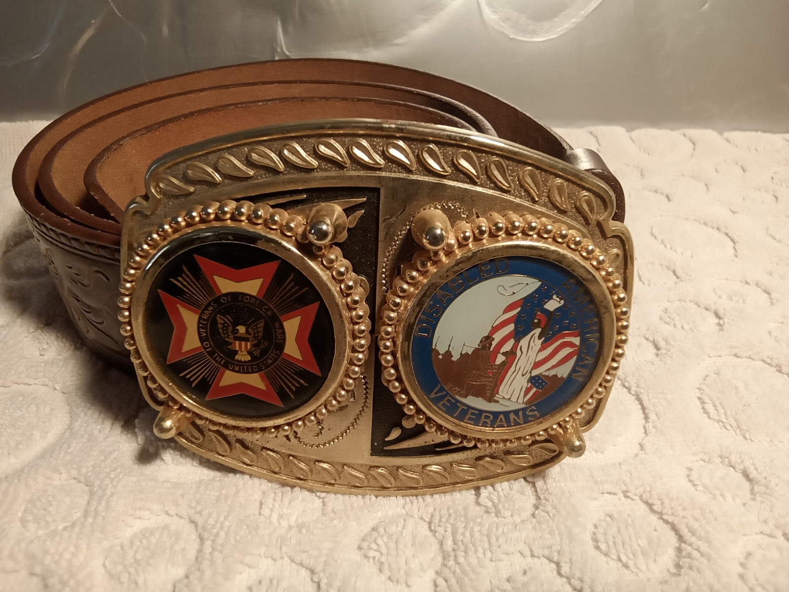 Veterans Of Foreign Wars VFW Belt Buckle 1990s Leather Belt STEERHIDE 40 TOOLED