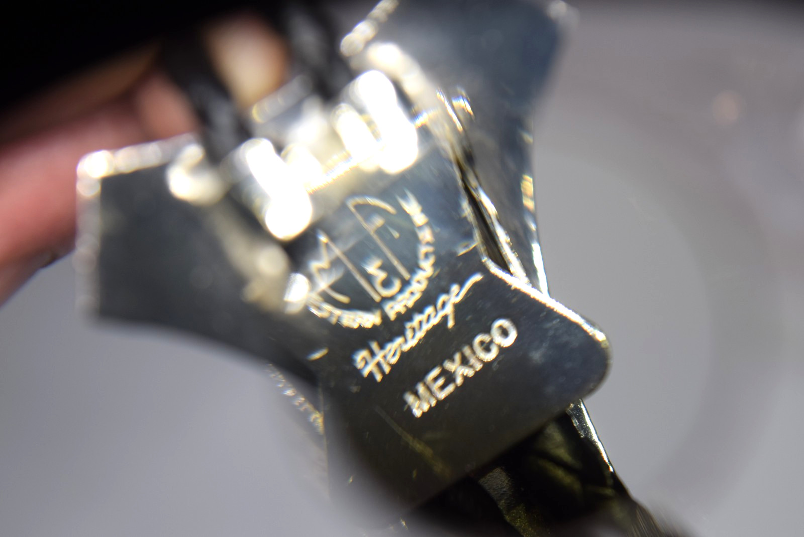 M&F Western Products Heritage Mexico Silver and Gold Tone Metal Bolo Tie