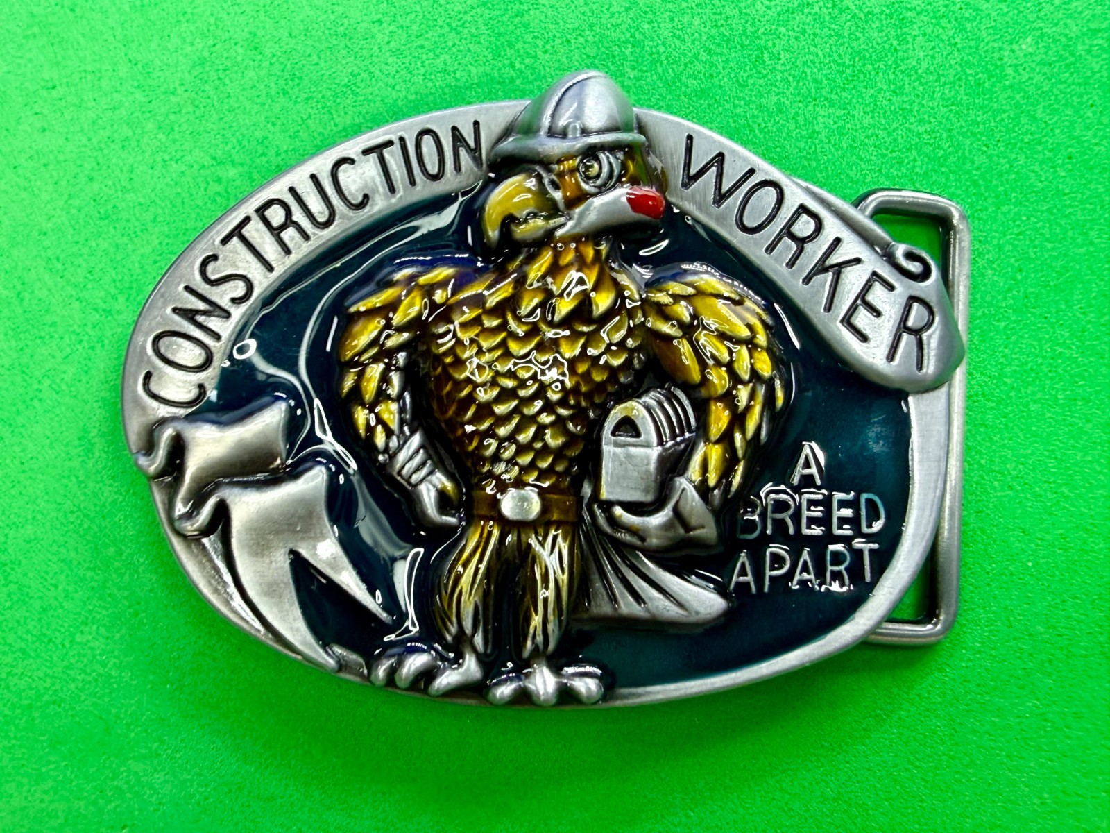 Construction Worker , Rooster Cock A Breed Apart Belt Buckle In New Condition!