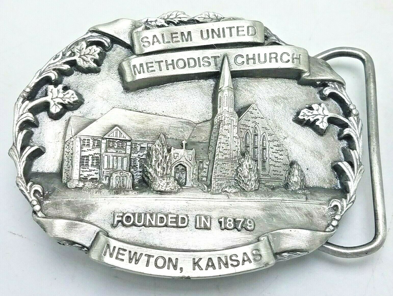 RARE 1986 Salem United Methodist Church Belt Buckle Newton, KS w Stand 255/500