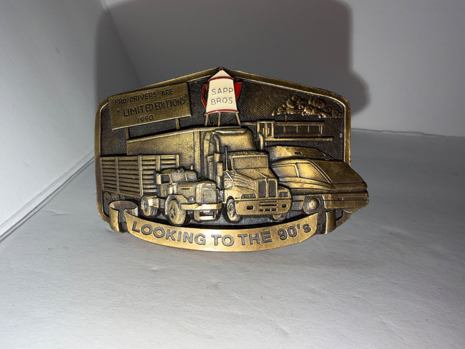 Vintage Sapp Brothers limited edition belt buckle #643 out of 2500