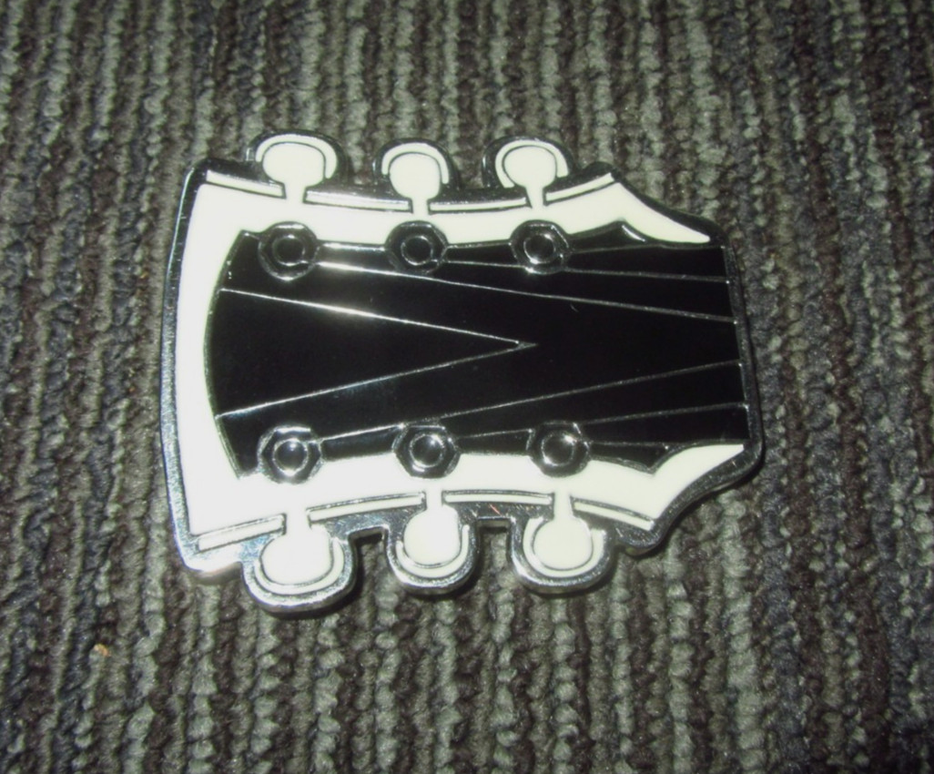 Vintage Black White Enamel Type Inlay Guitar Head Belt Buckle 3 1/2&Prime; X 3&Prime; VGUC