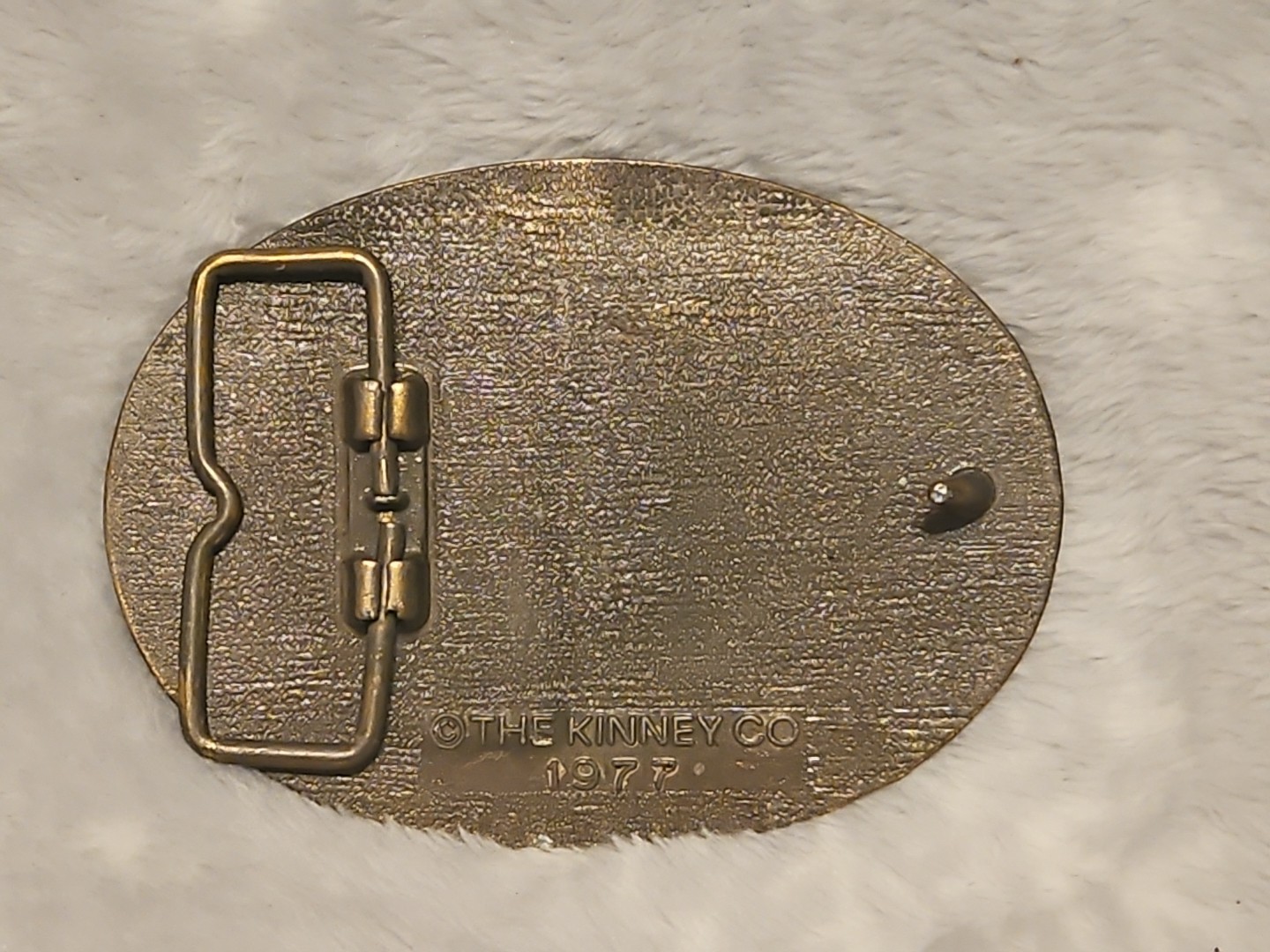 Vintage 1977 The Kinney Co « CARL » Heavy Duty Oval Metal Belt Buckle