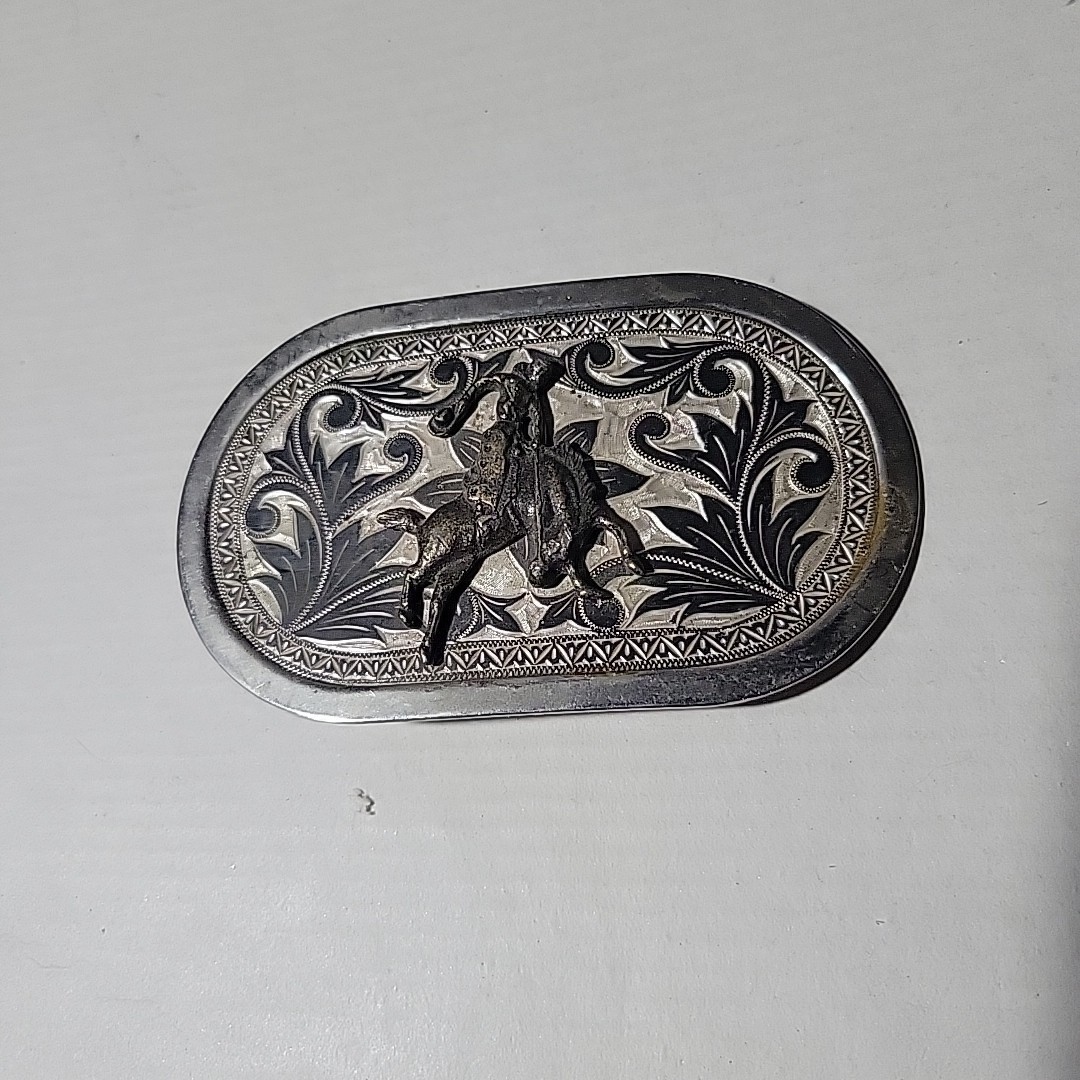 Vintage Mens Solver Tone Belt Buckle Etched Floral Raised Cowboy On Horse