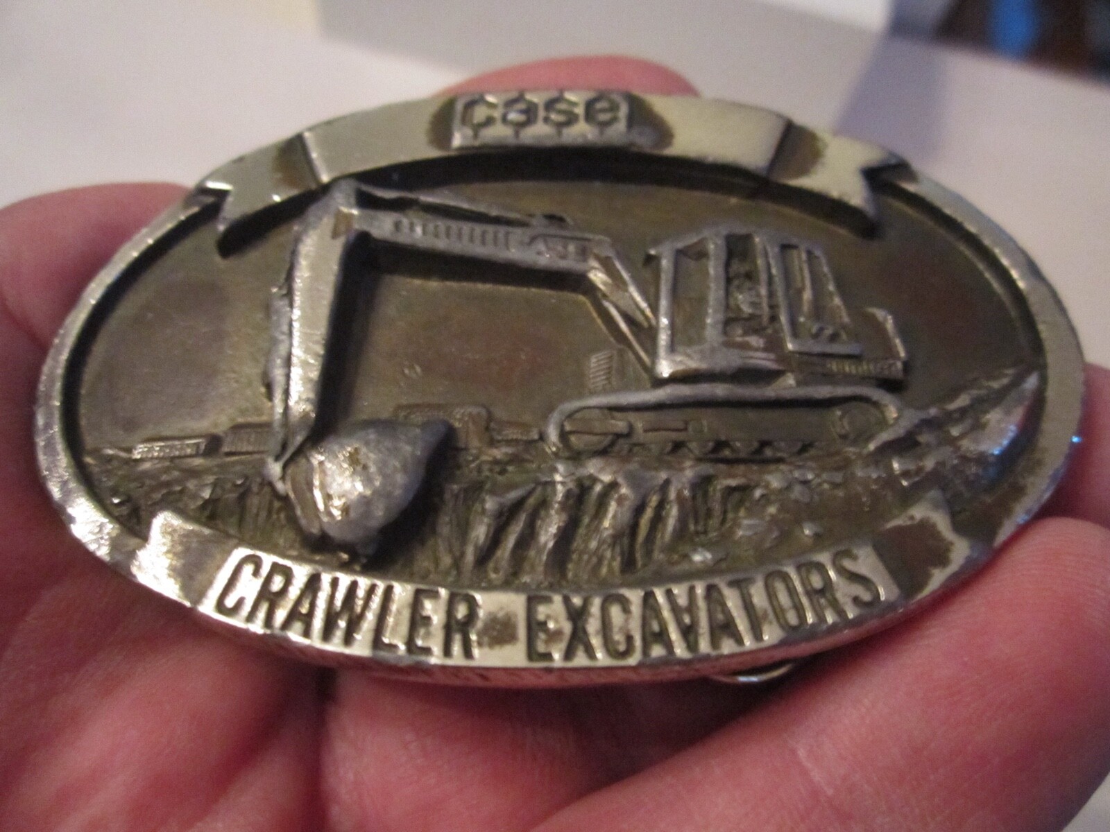 1988 J I CASE CRAWLER EXCAVATORS BELT BUCKLE – HEAVY – GW17