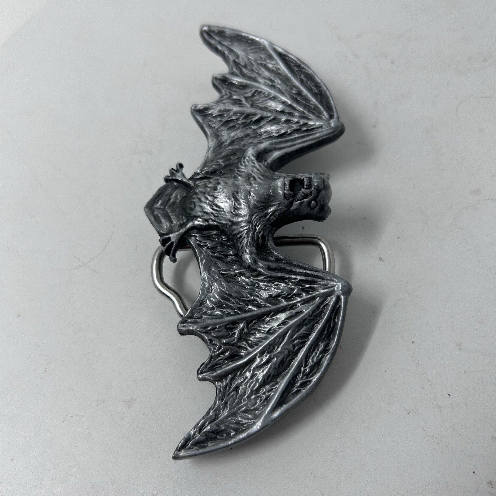3D Bat Belt Buckle – Western Cowboys Belt Buckle – Mens Womens Belt Buckle