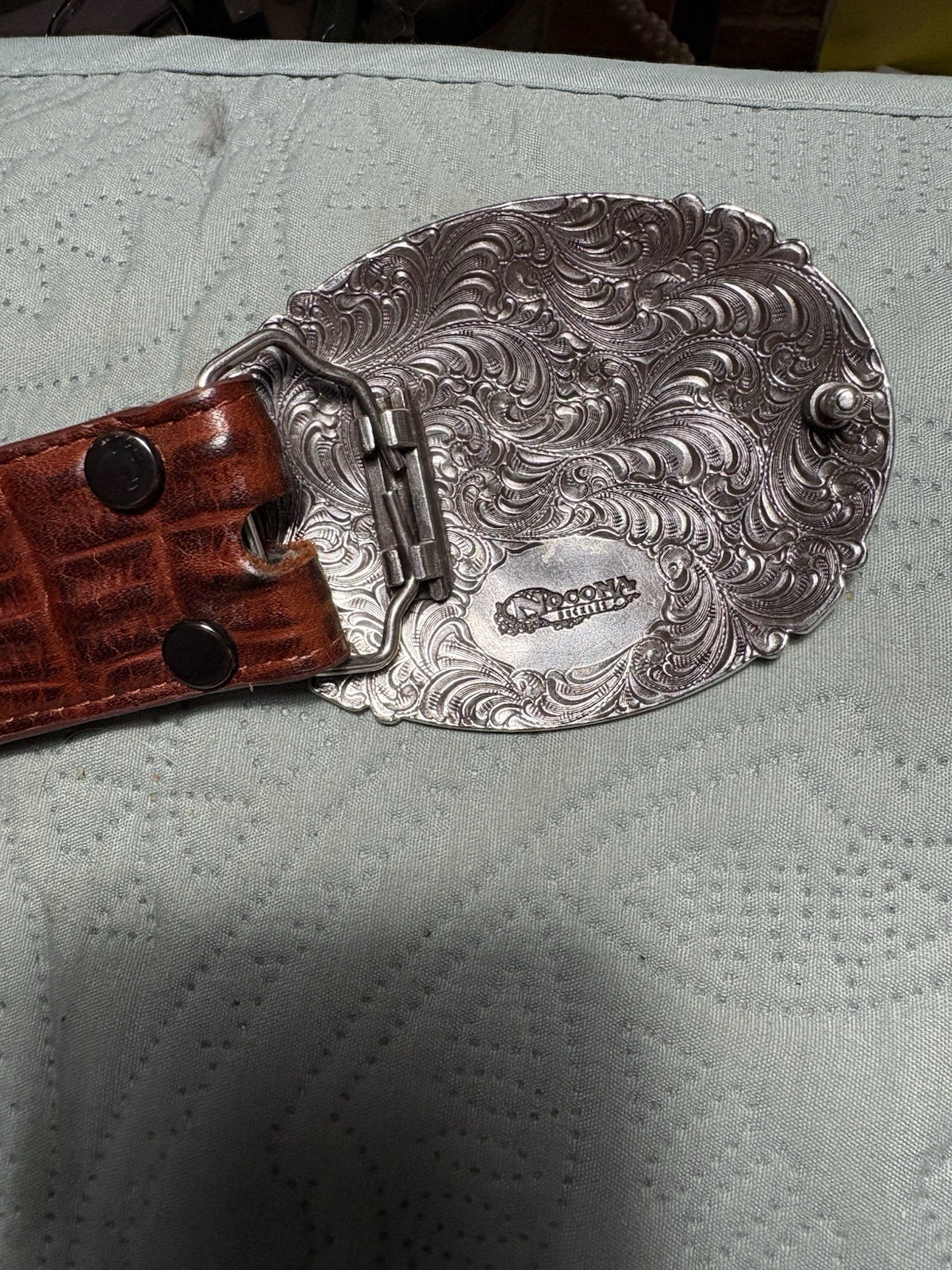 Nocona Men&rsquo;s Western Oval Rope Edge 3 Cross Belt Buckle On Leather Belt