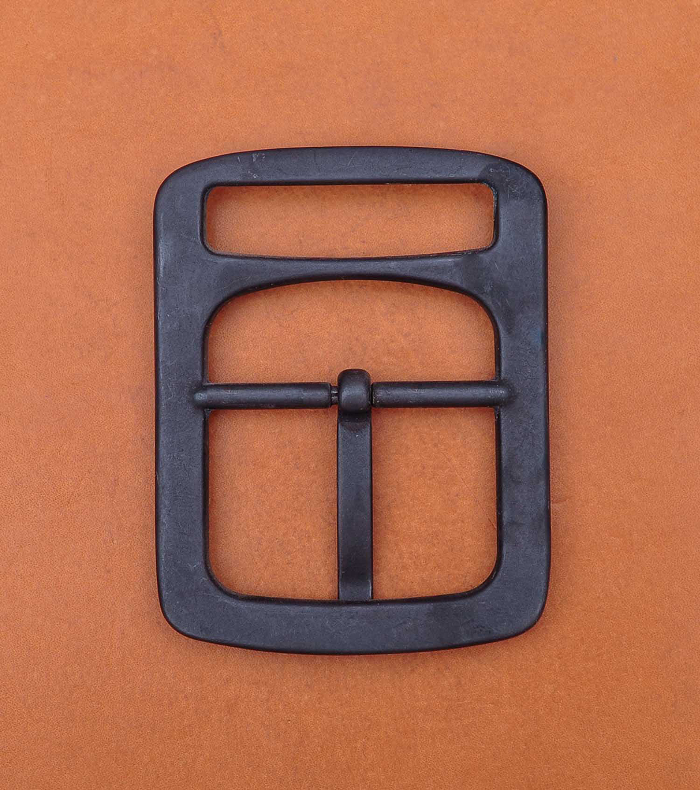 1-1/2&Prime; Heavy Duty Solid Black Matte Center Bar Leather Belt Buckle Replacement