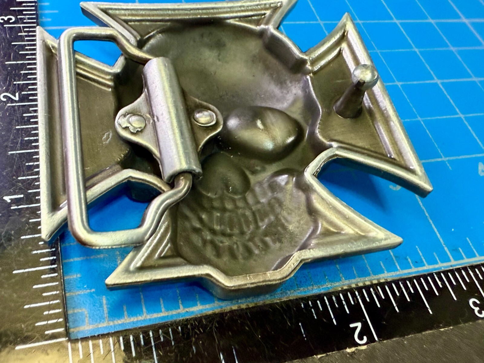 Skull Head Celtic Iron Cross Cutout Gothic Punk Biker 3D Dimensional Belt Buckle