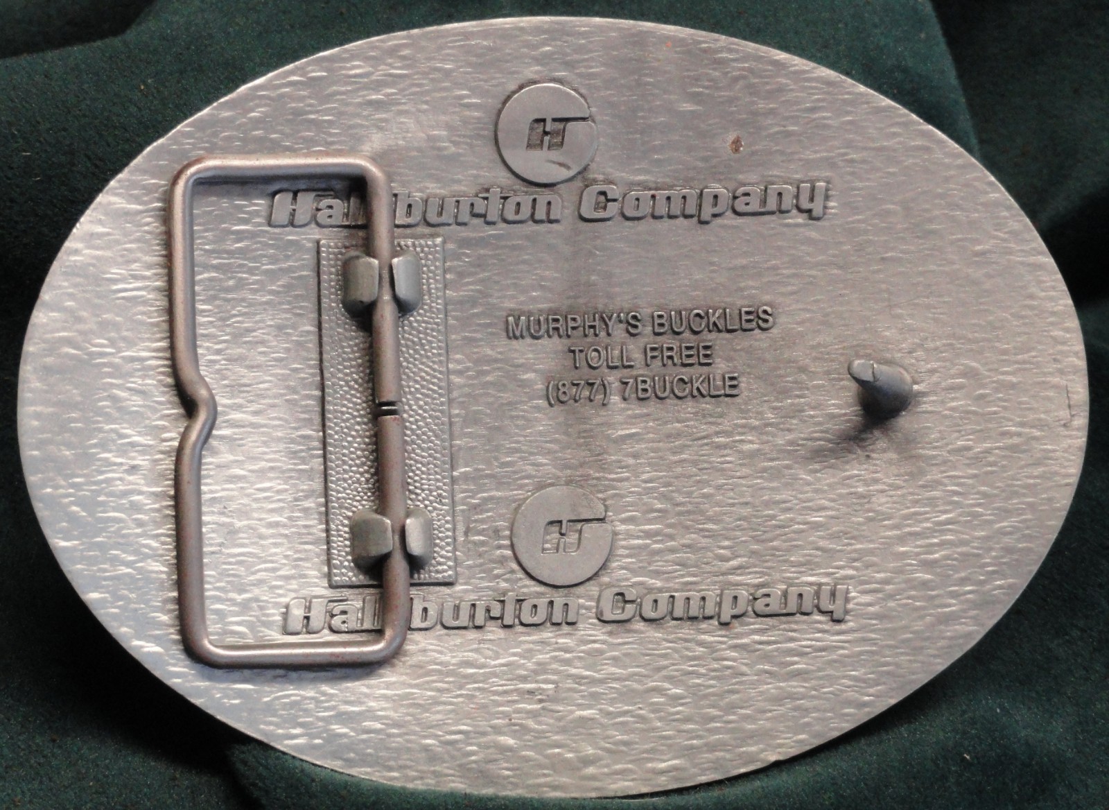 2002 Houston Livestock Show Rodeo Exhibitor Belt Buckle Halliburton Astrodome