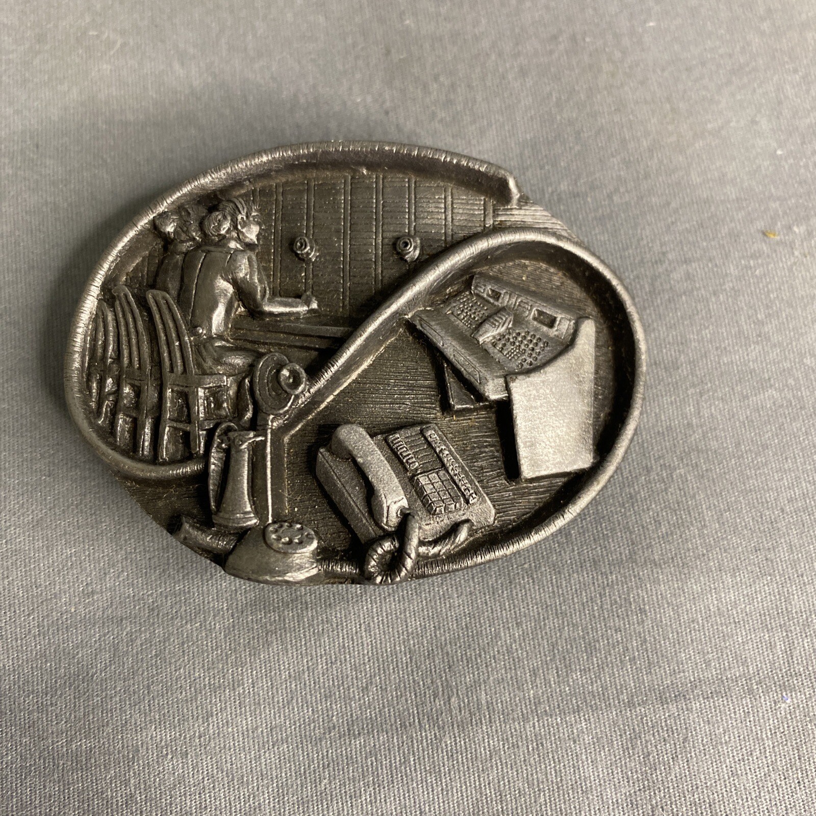 VTG Women Communication Industry Telephone 1989 Siskiyou Belt Buckle X-15 Pewter