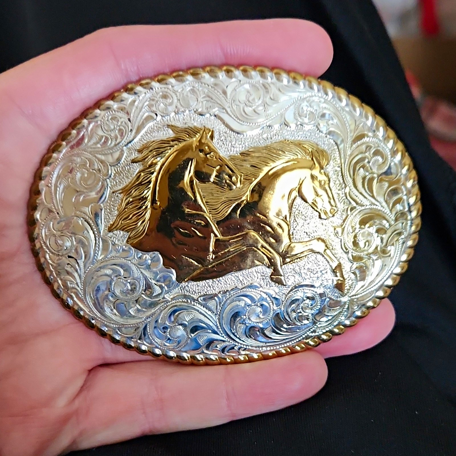 Crumrine Two-Tone Silver/Gold Oval Western Cowboy Horse Floral Belt Buckle 1.5&Prime;