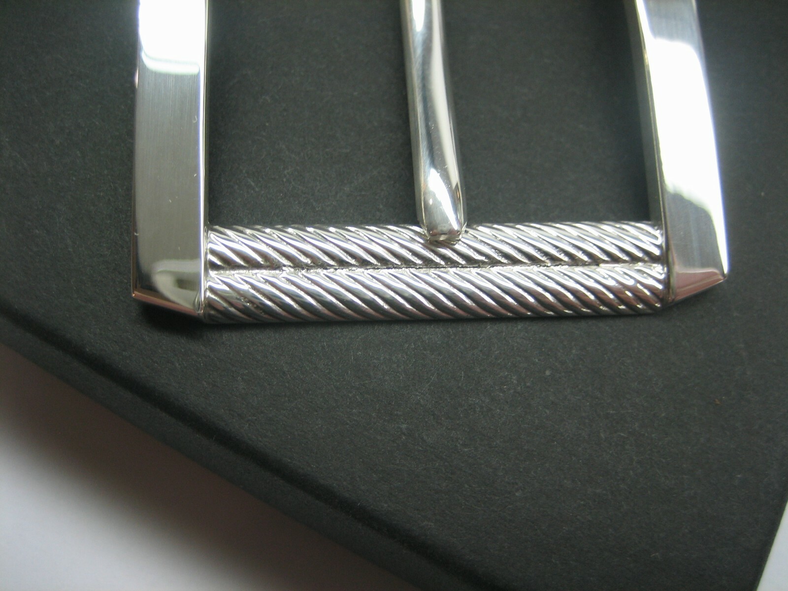 STERLING SILVER 925 BUCKLE WITH GENUINE LIZARD 1.5&Prime; BELT MADE IN U.S.A.