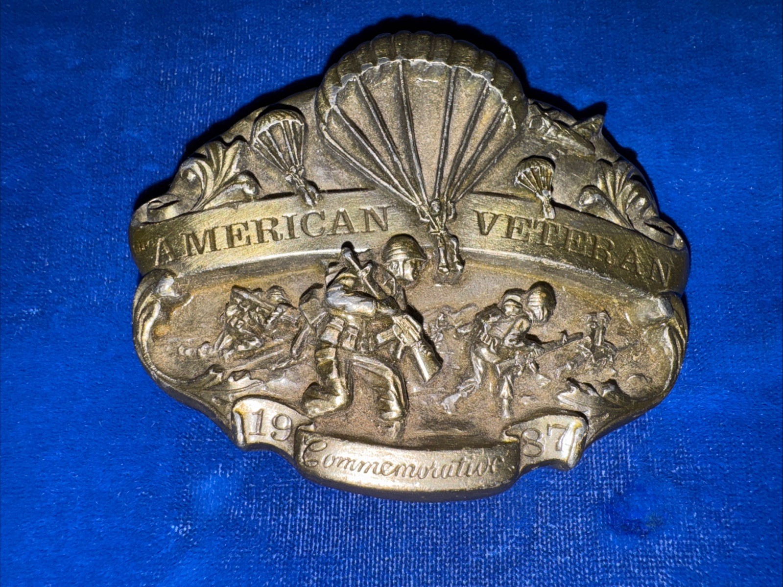 SISKIYOU THE AMERICAN VETERAN COMMEMORATIVE BELT BUCKLE 1987 LIMITED ED.186/2500