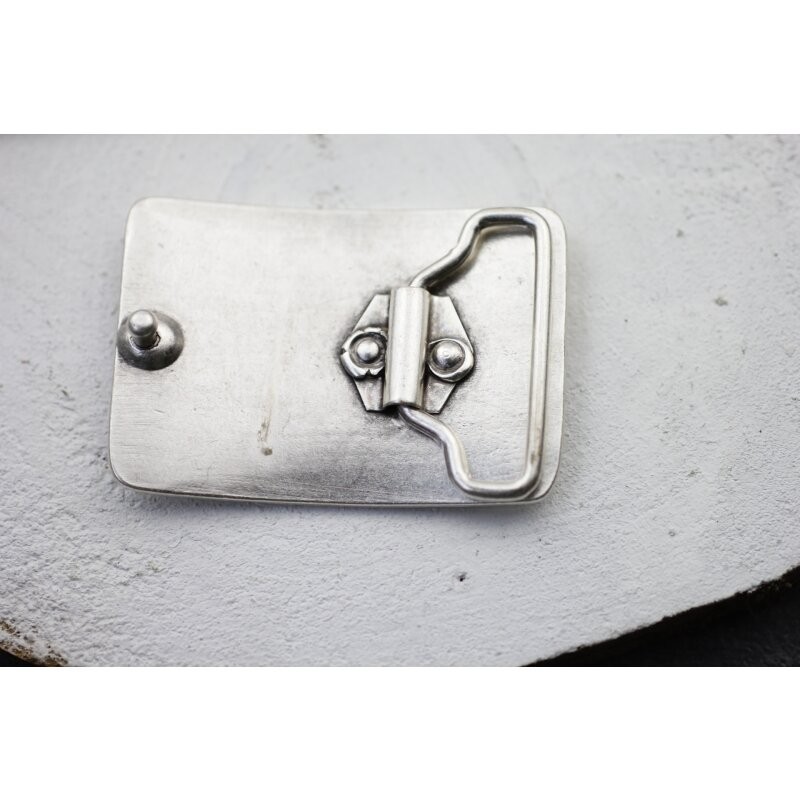 Modern Metal Belt Buckle Rectangle – Clear, Strong and Expressive