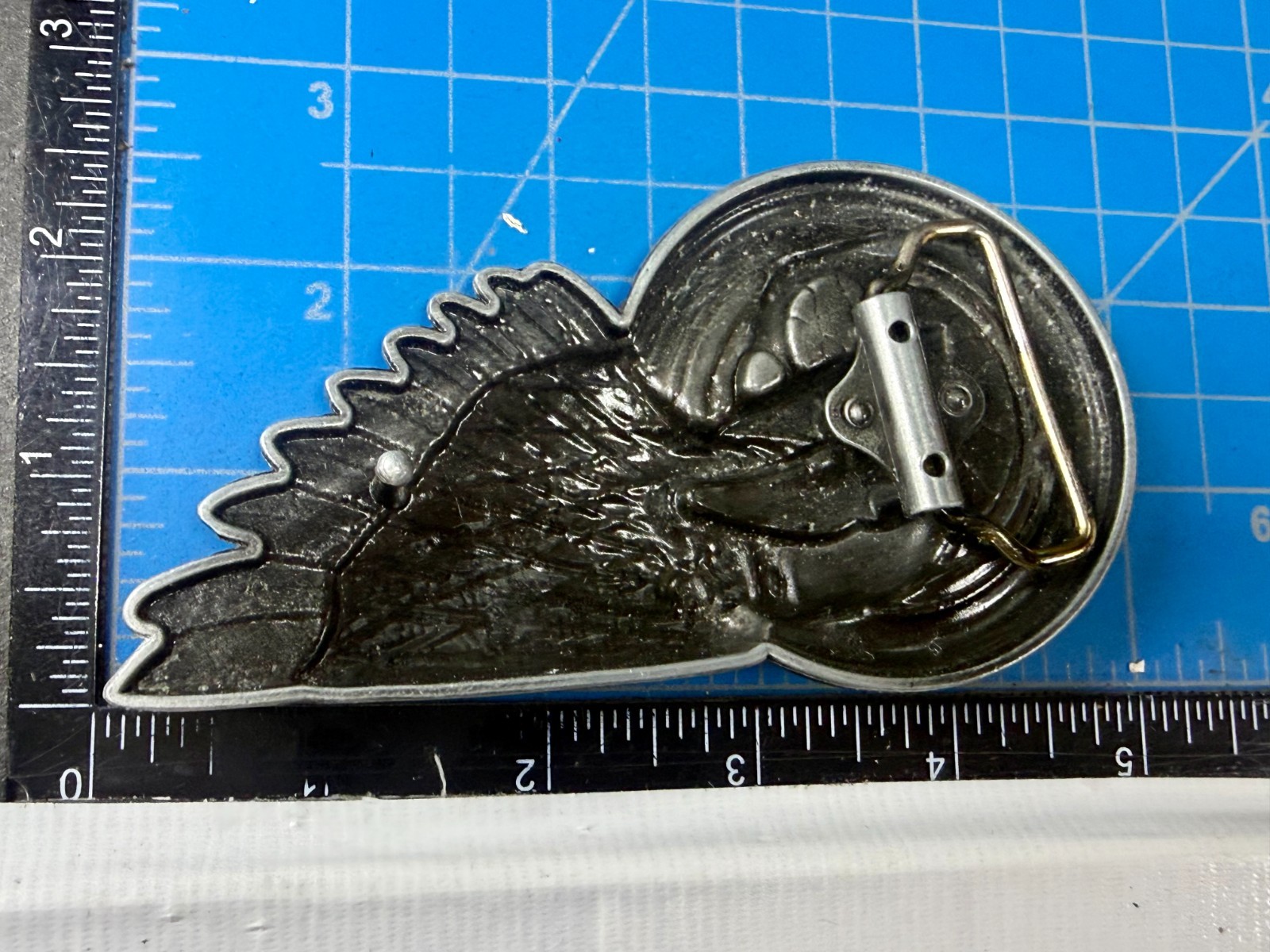Eagle Head Wing Skull Motorcycle Wheel Rim Biker Punk Vibe Belt Buckle