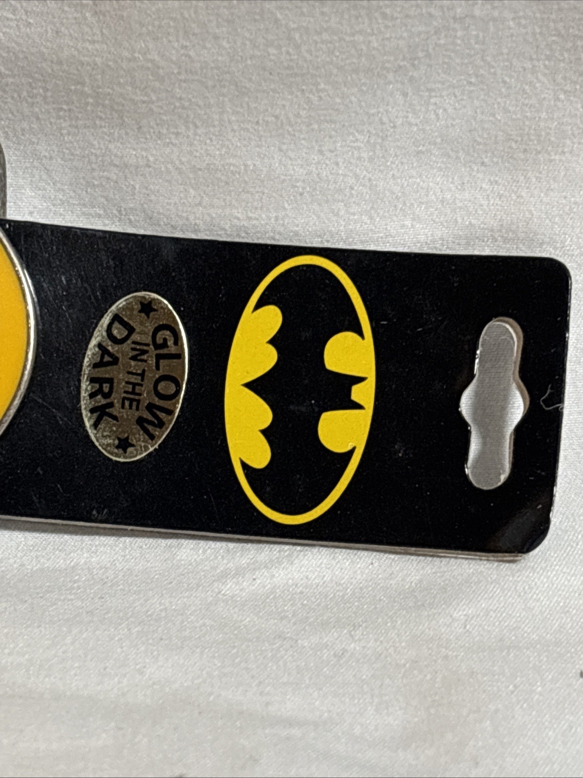 Batman Belt Buckle Graphite and Yellow Glow On The Dark New With Tags
