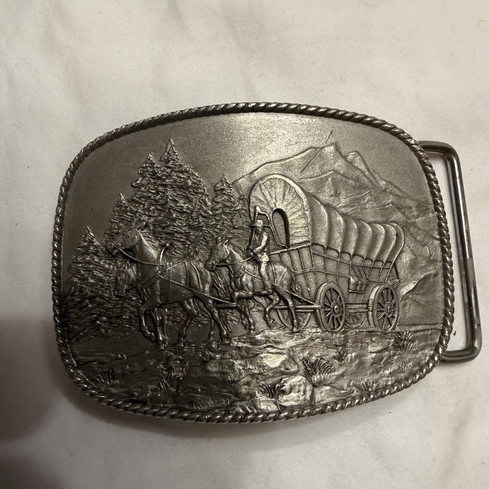 Lot Of 4 Men’s Western Belt Buckles