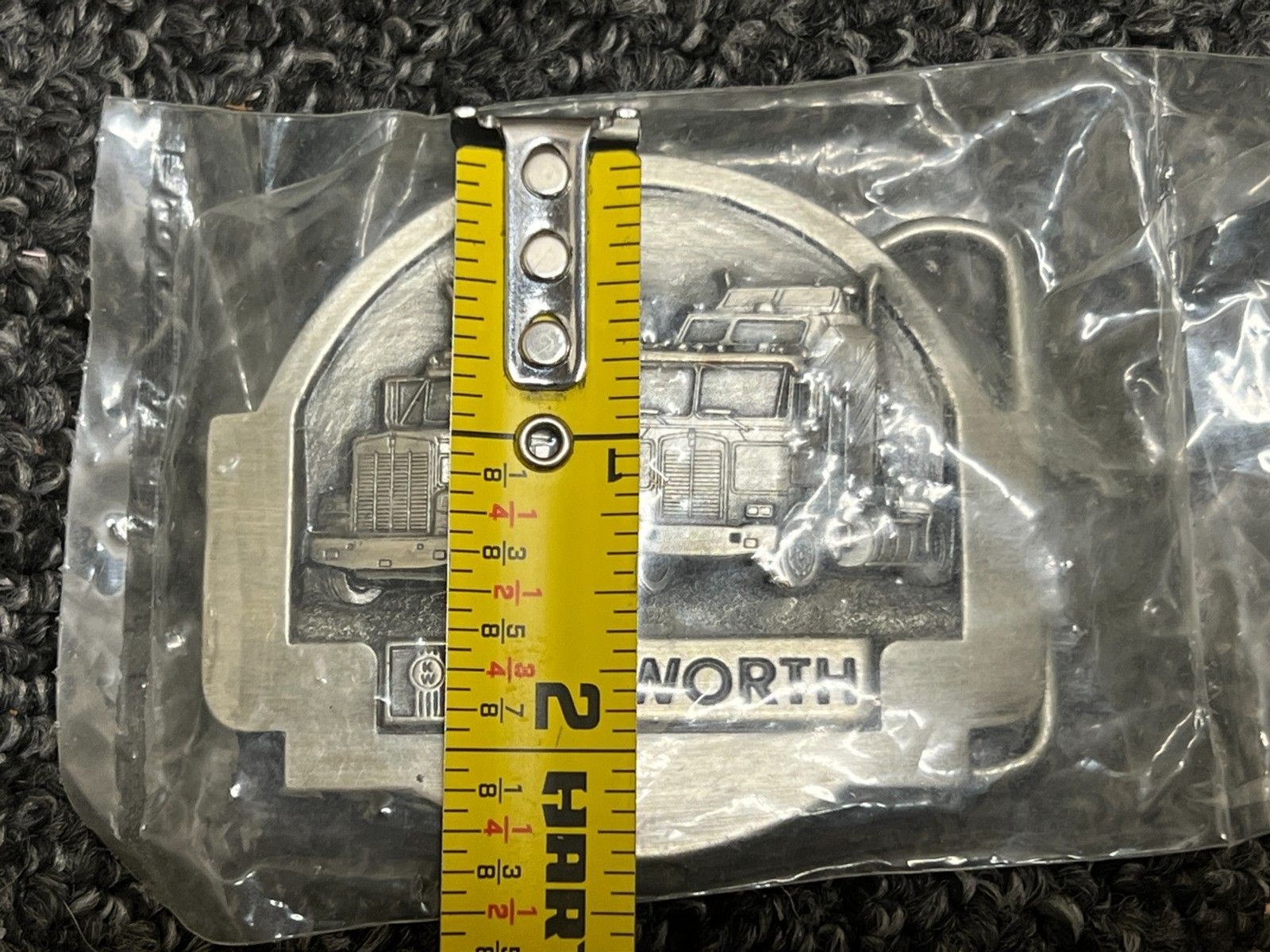 Kenworth Semi Truck Belt Buckle Tonkin USA C-42 – NOS Vintage 1985