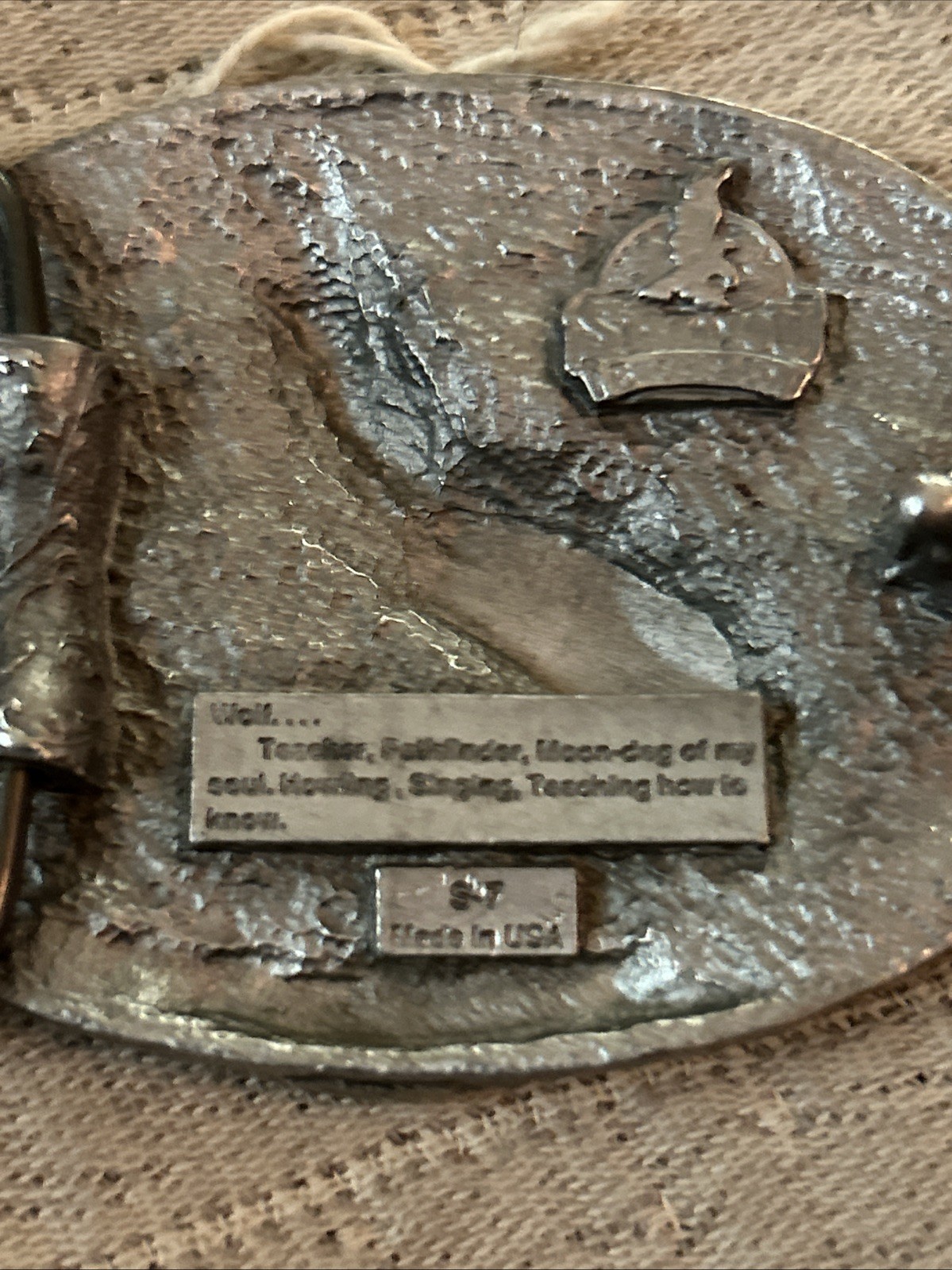 Belt Buckle – Wolf And Feathers