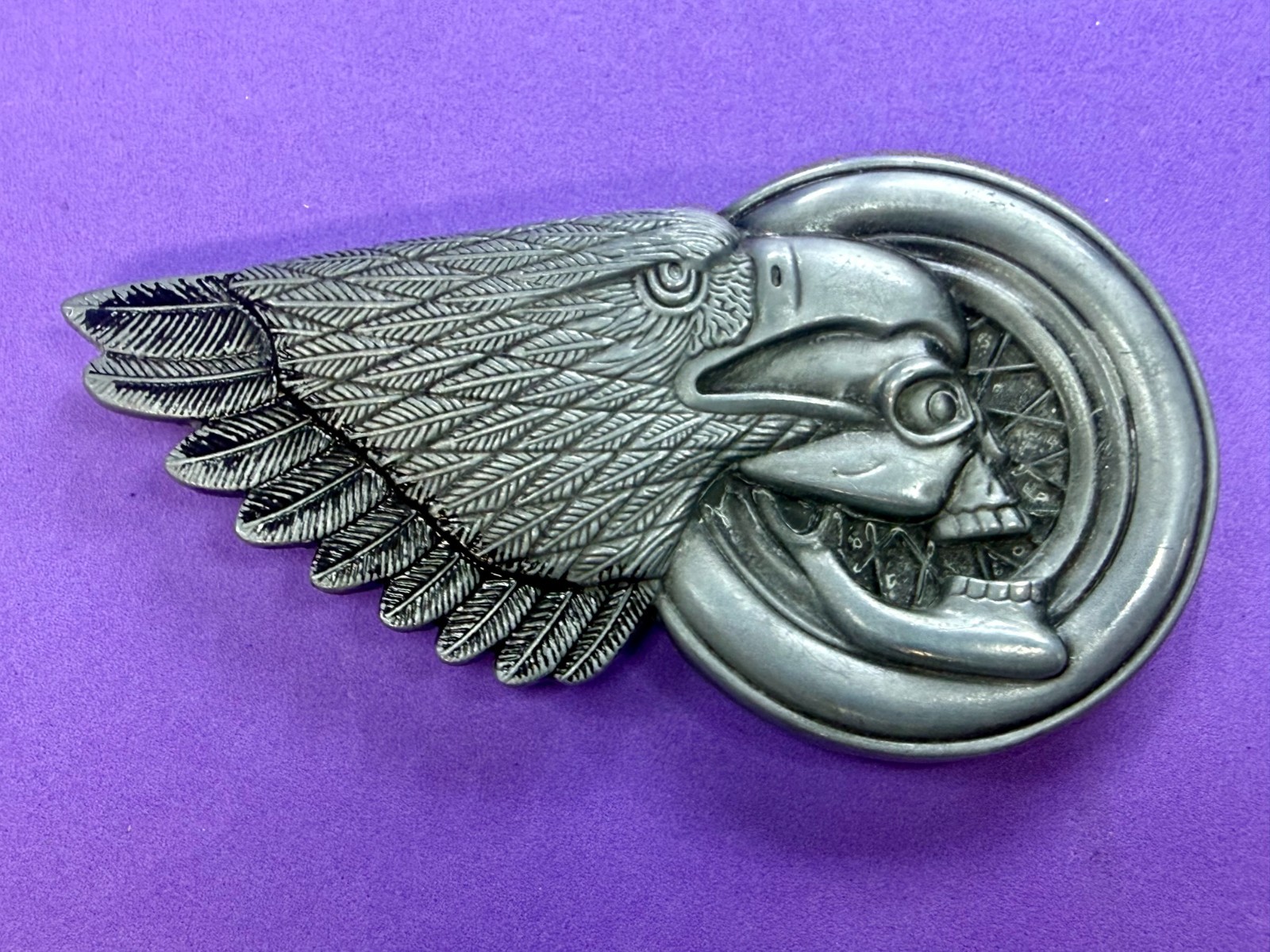 Eagle Head Wing Skull Motorcycle Wheel Rim Biker Punk Vibe Belt Buckle