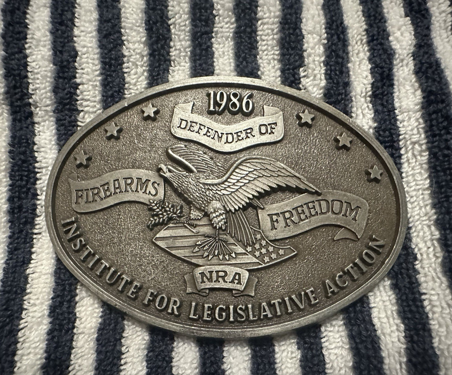 NRA 1986 Oval Western Belt Buckle Silver Metal Eagle Freedom Fits 1.5 in