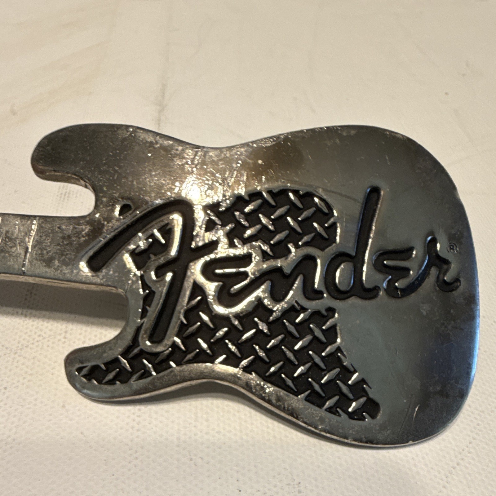 Fender silver guitar logo belt buckle metal antique finish fits 1.5&Prime; belt