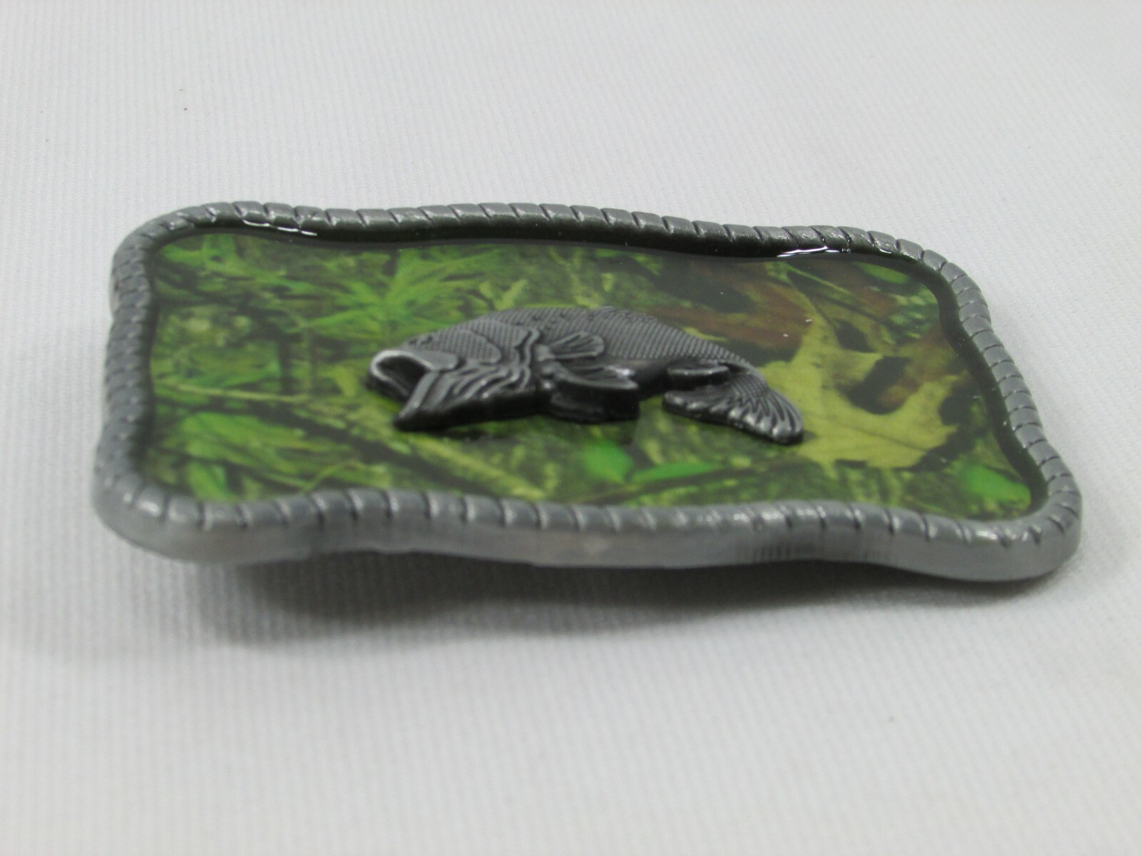 Large Mouth Bass Belt Buckle Green Background 3-7/8&Prime; x 2-7/8 « 