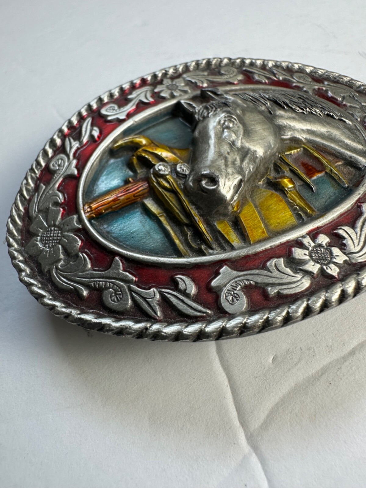 1985 VTG. SISKIYOU Belt Buckle Horse & Saddle Blue Background Excellent COND.