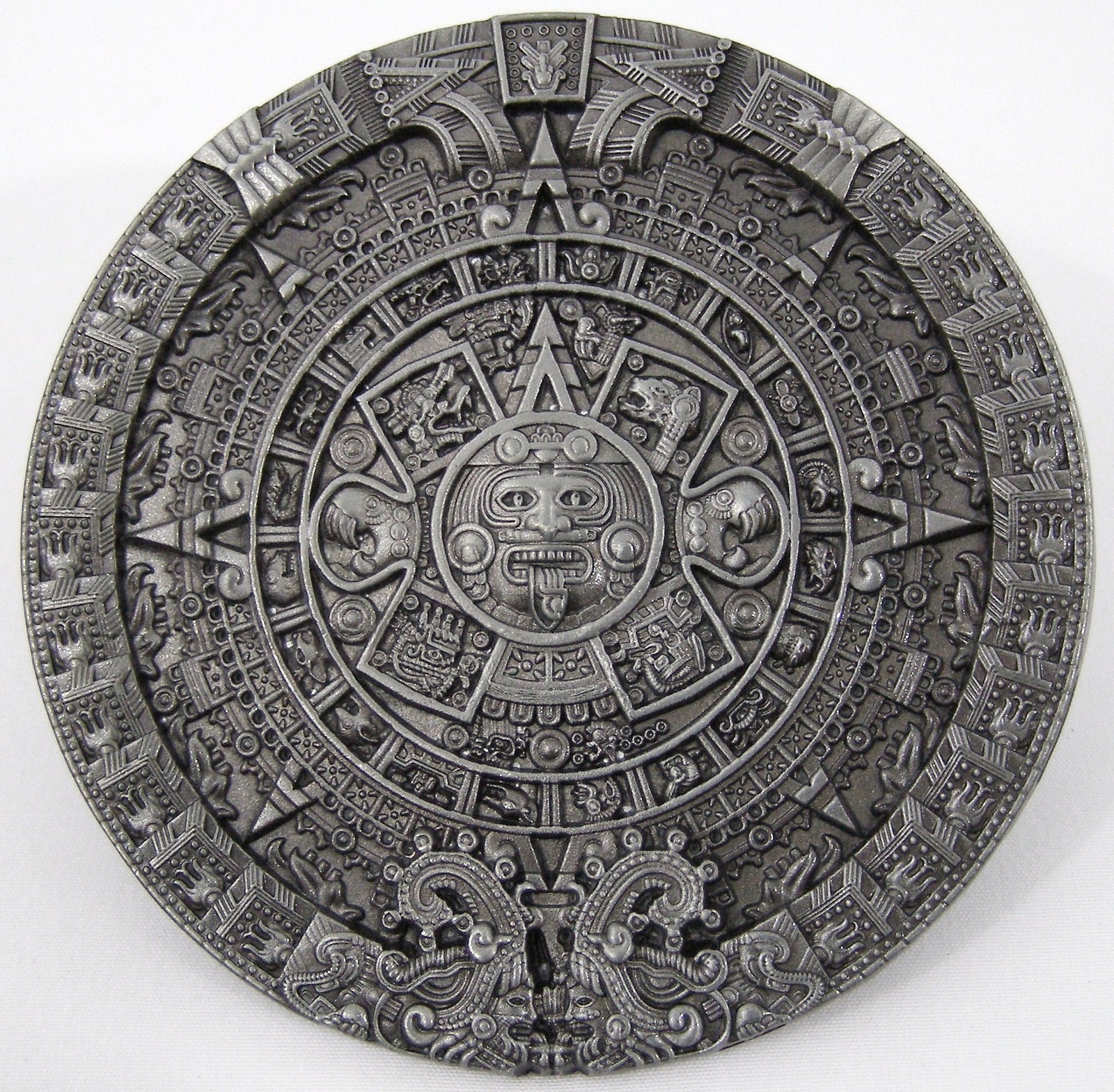 BELT BUCKLES Mayan Aztec Calendar Tribal Inca Antiqued Silver Round Circle NWOT!