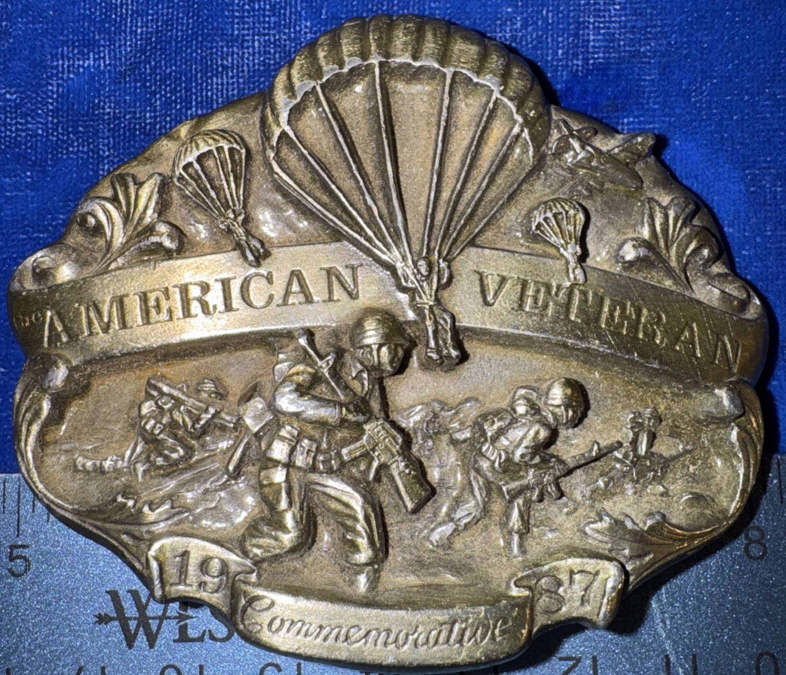 SISKIYOU THE AMERICAN VETERAN COMMEMORATIVE BELT BUCKLE 1987 LIMITED ED.186/2500