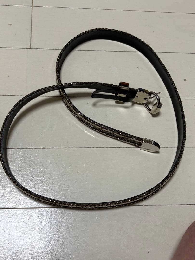 GUCCI Pre-Owned Silver Thin Leather Belt