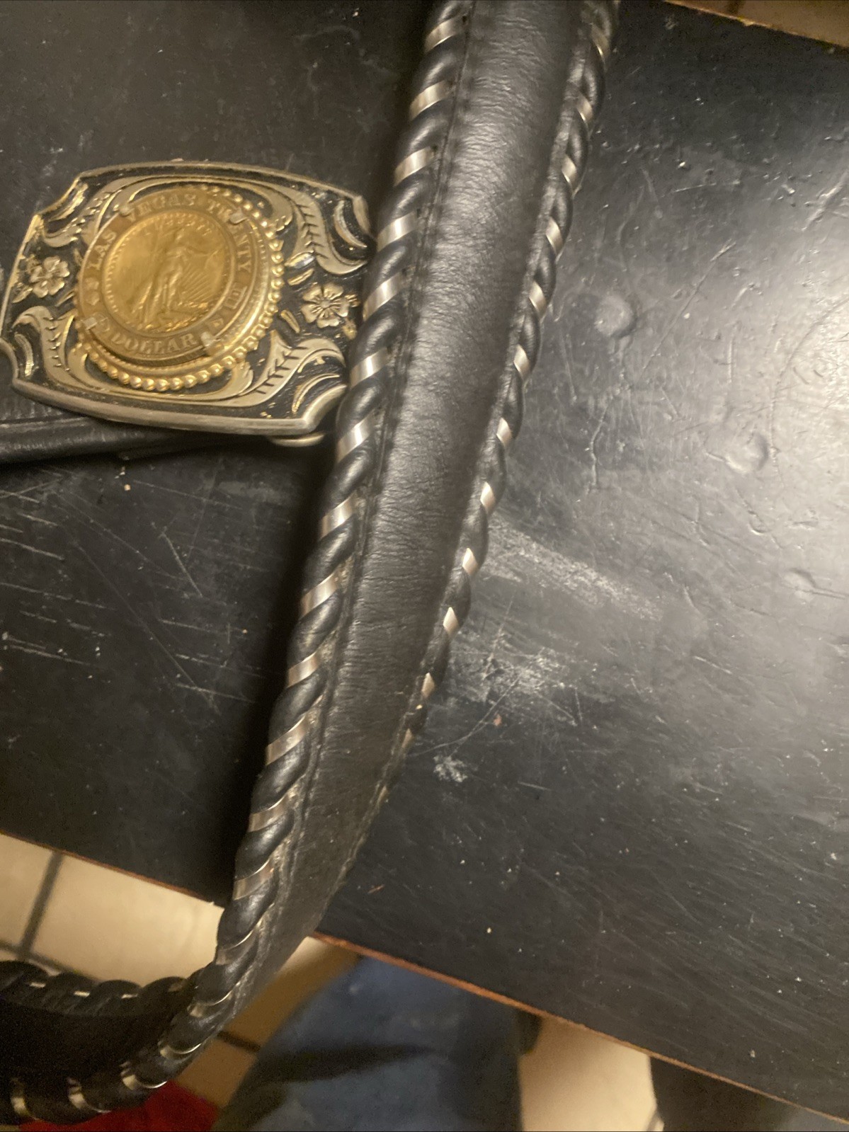 Vintage Las Vegas Twenty Dollar Coin Belt Buckle With Dun Dee 35” Leather Belt