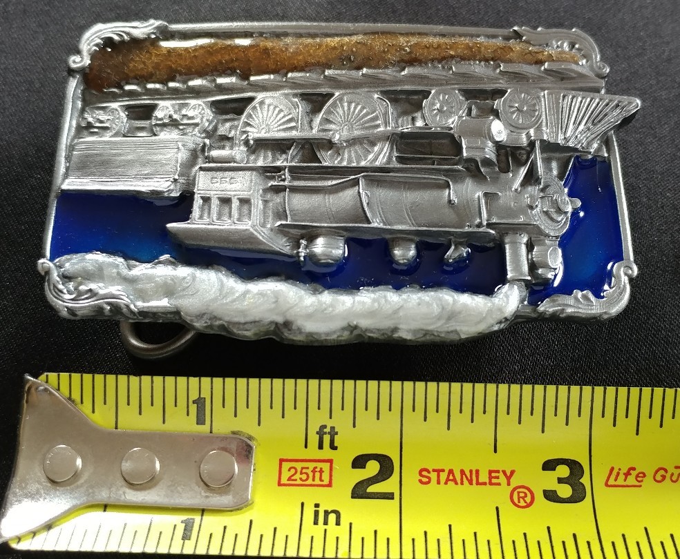 AMERICAN 4-4-0 TRAIN RAILROAD STEAM ENGINE BELT BUCKLE SISKIYOU MADE IN USA