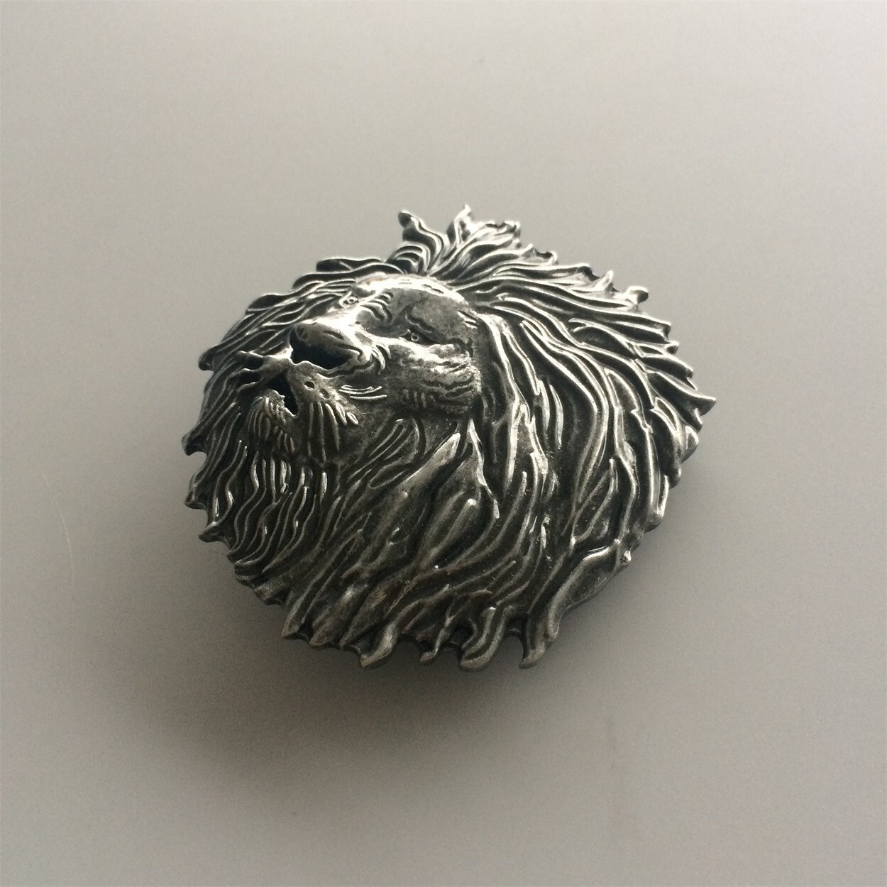 Vintage Distressed Lion Head Animal Wildlife Western Belt Buckle