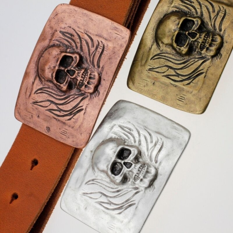 Belt Buckle Skull, Skull on Fire, Dark Silver