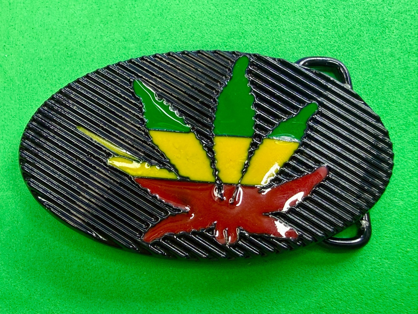 Marijuana Cannabis Pot Leaf Weed Enameled Rasta Belt Buckle New in open Box