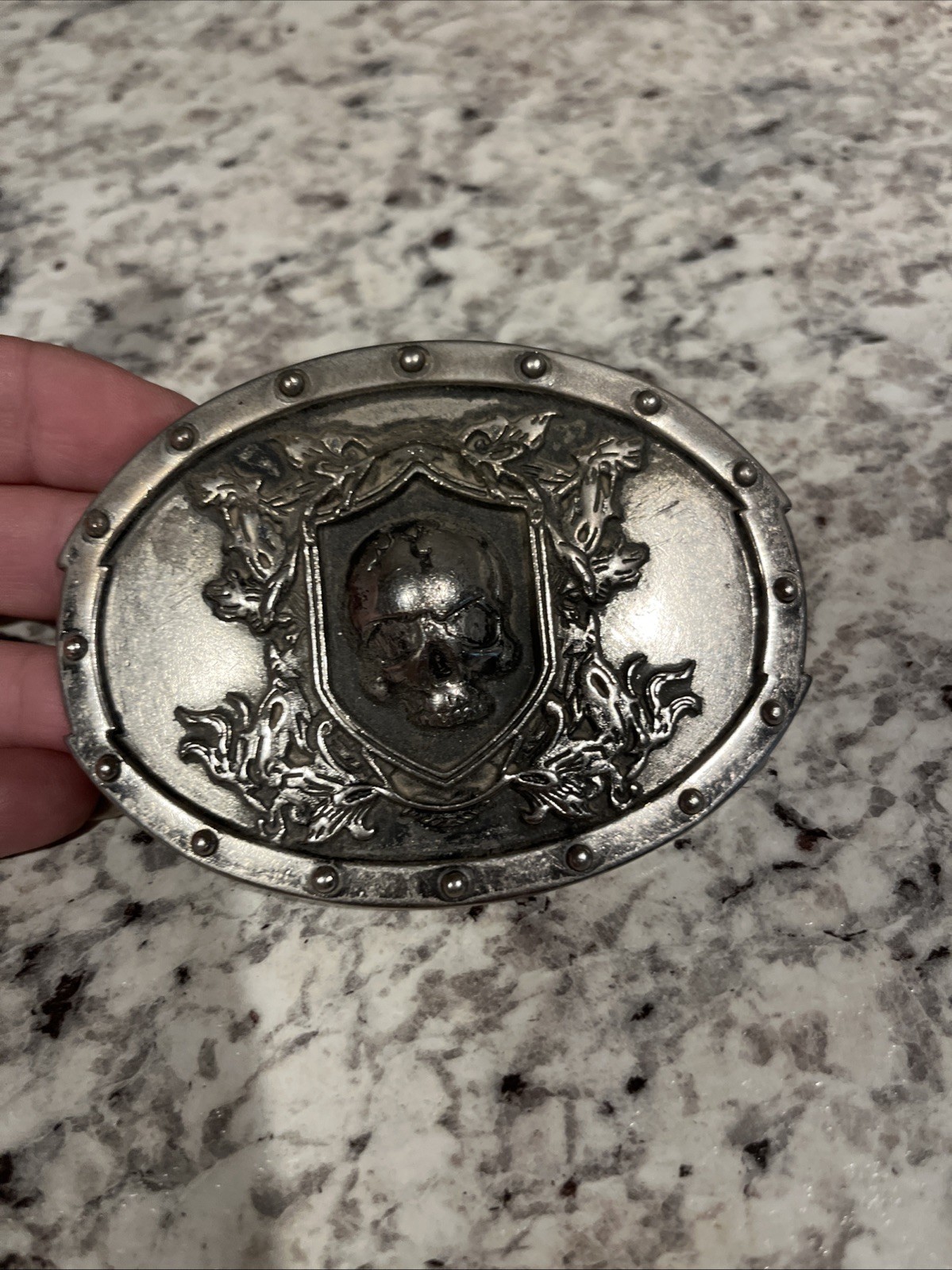 Chrome Men&rsquo;s Western Skull Studded Belt Buckle Silver