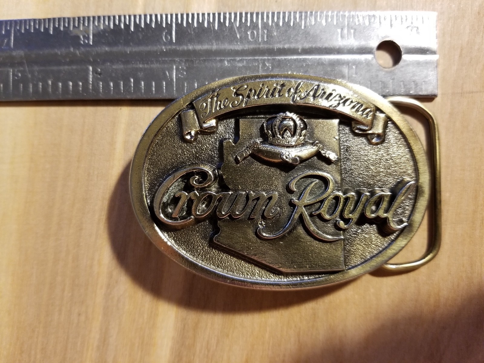 Vintage Crown Royal Belt Buckle « The Spirit of Arizona » Still in Bag