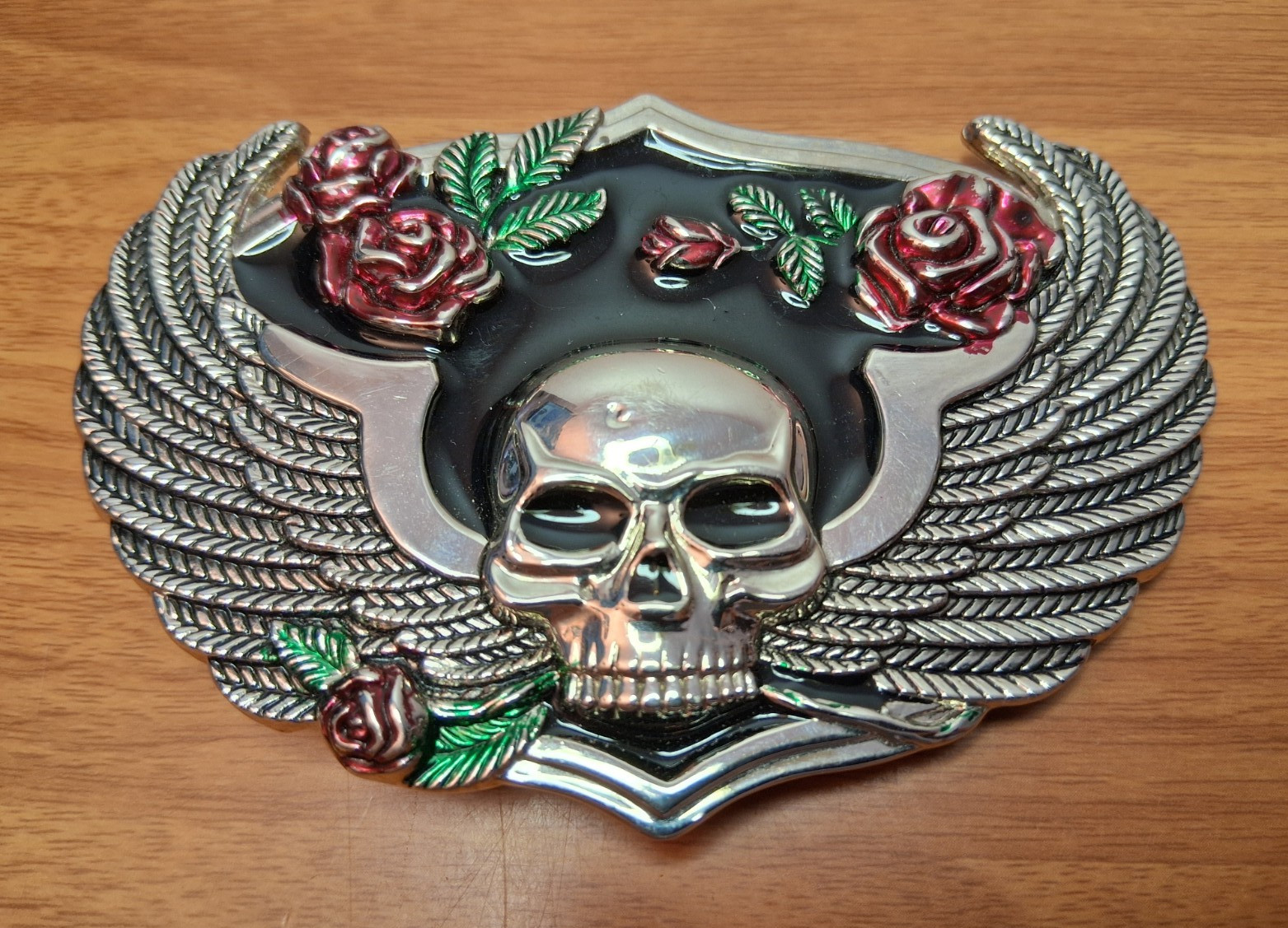 Winged Skull with Roses Metal Enamel Belt Buckle Silver Black Red fits 1.5&Prime; Belt